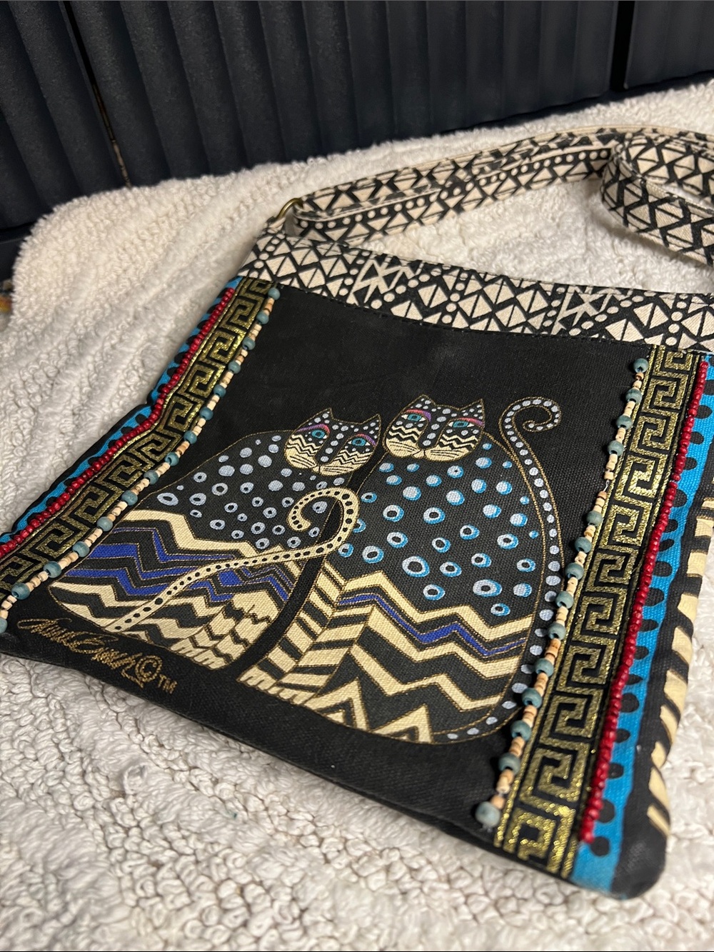 • - Picture 5 of 16